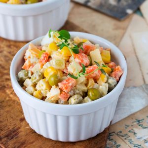 Insalata russa vegana